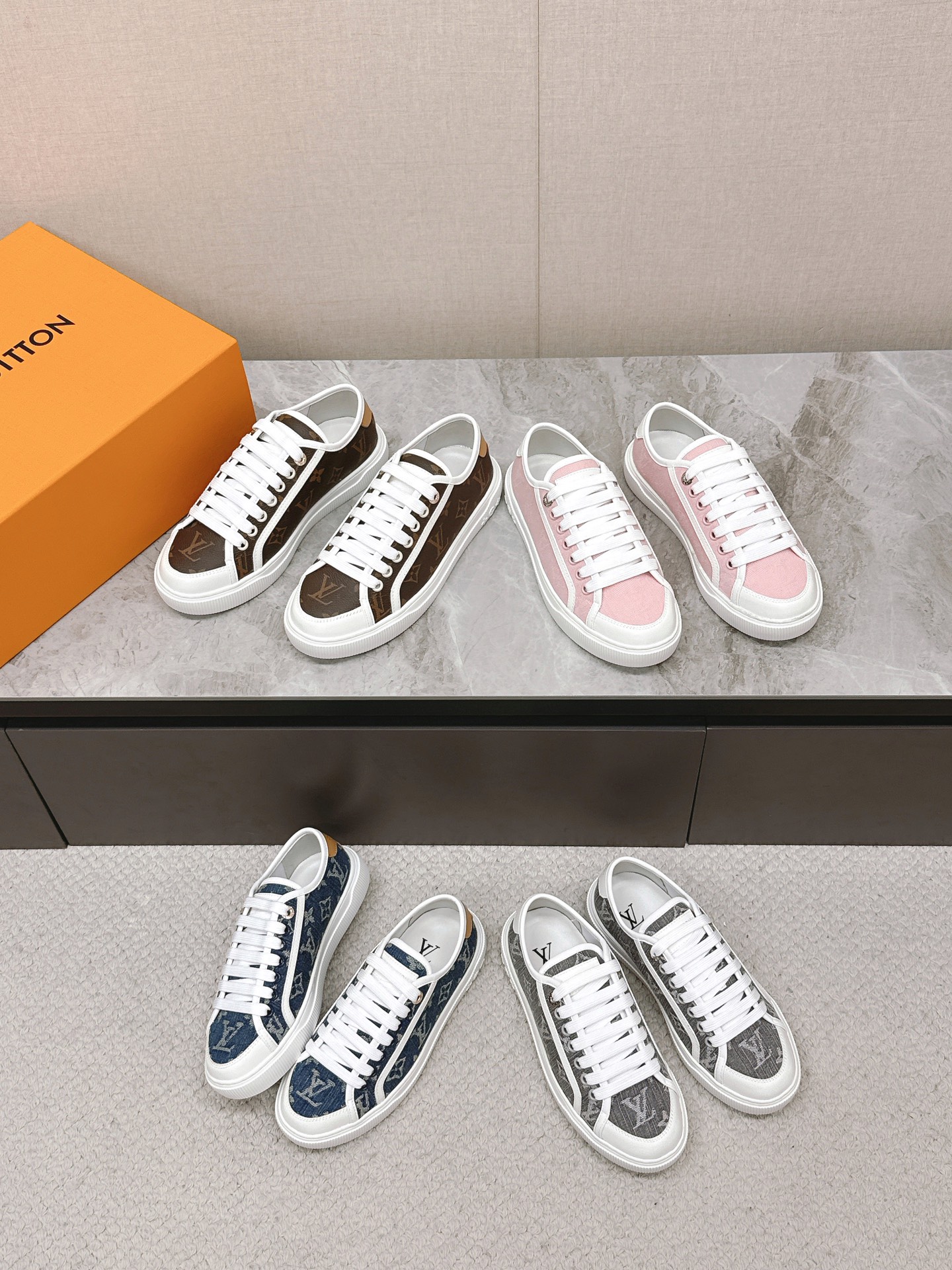 TOP Louis Vuitton LV Lagoon Sneakers - 4 Colors