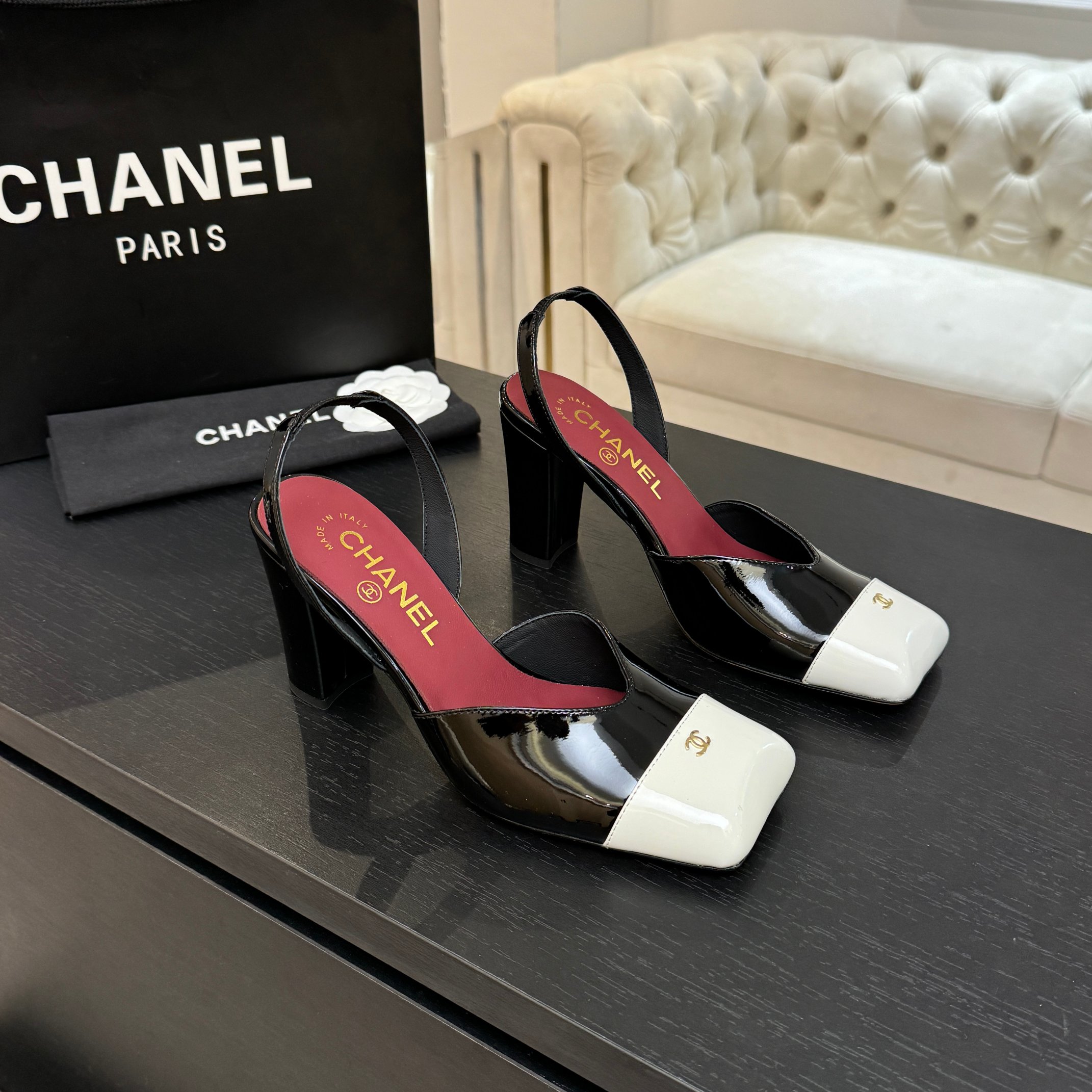 TOP CHANEL CC Pumps - 5 Color