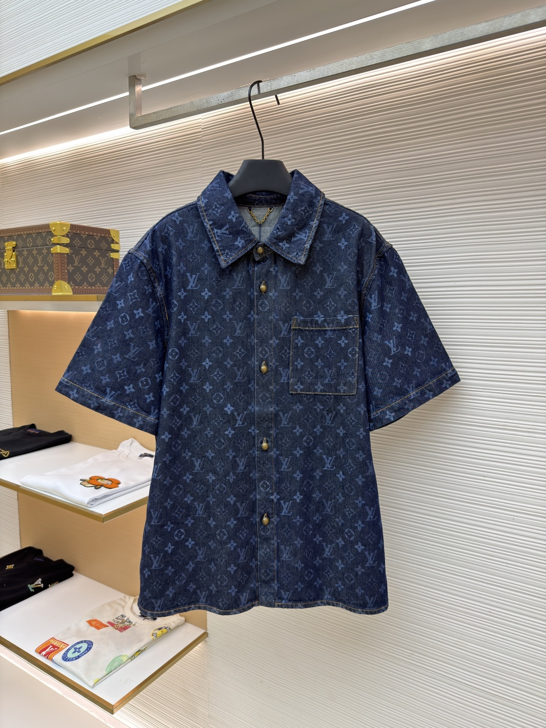 LOUIS VUITTON 字母提花渐变牛仔衬衫