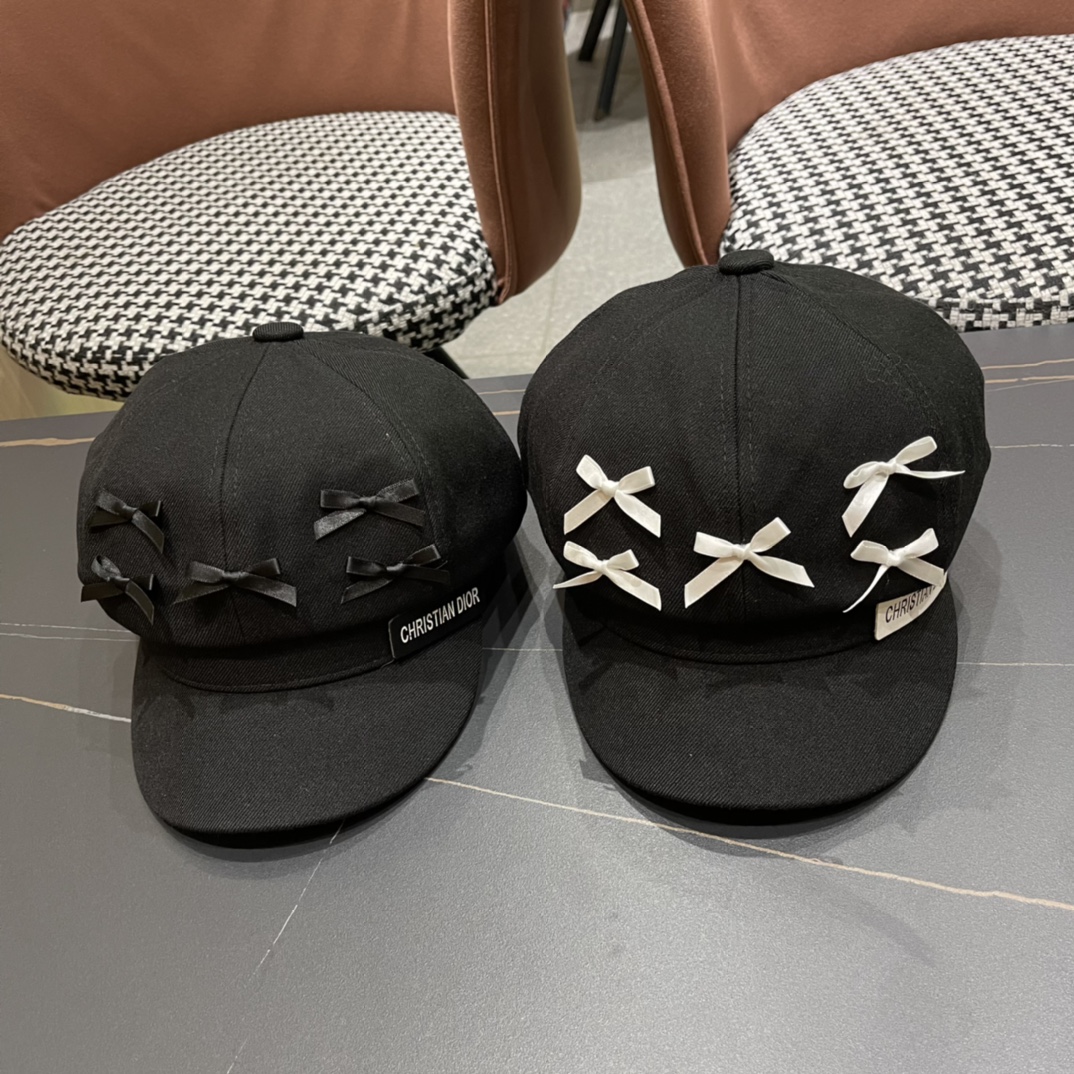 TOP Christian Dior Autumn And Winter Octagonal Hat - Two Colors