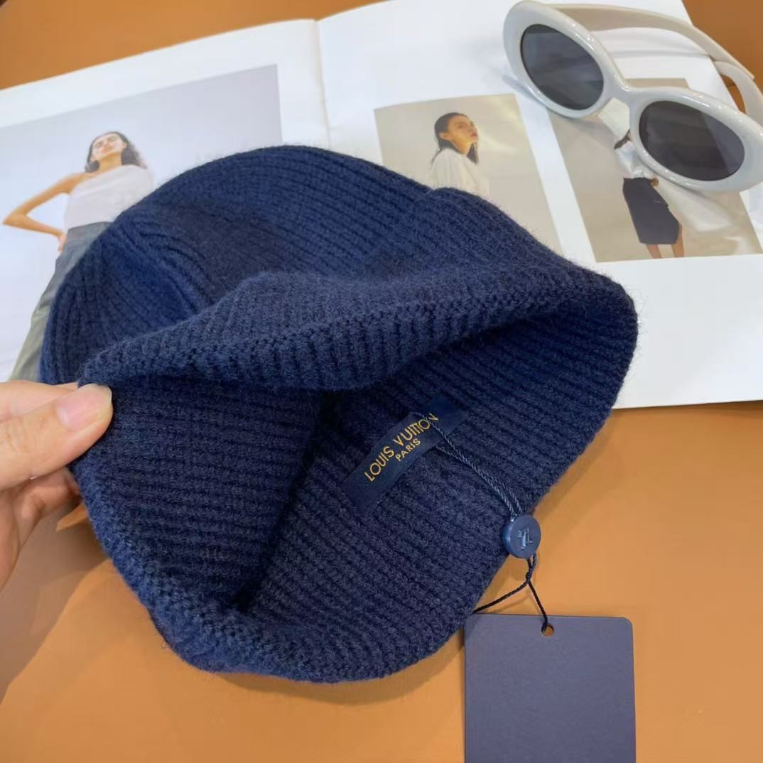 Louis Vuitton Ribbed Cuffed Knit Beanie with Metal LV Logo, Unisex Warm Winter Hat