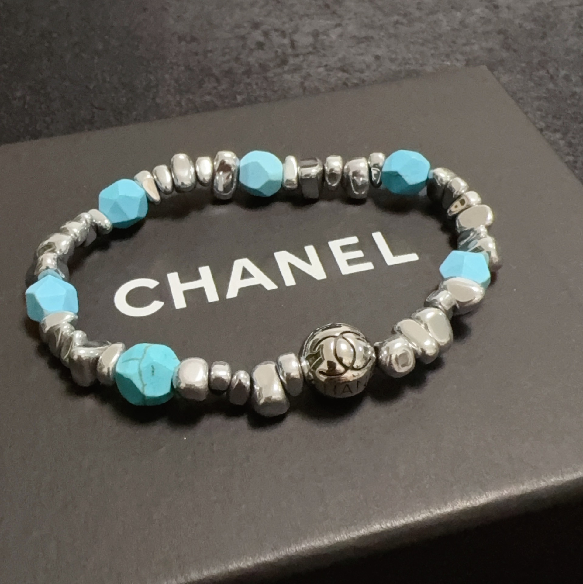 TOP CHANEL CC Turquoise Bracelet - Silver