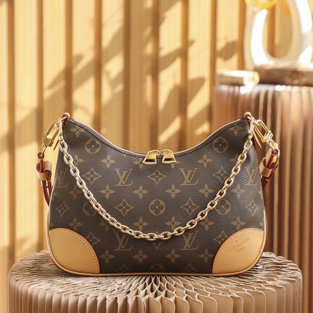 Louis Vuitton Boulogne Bag (Replica)