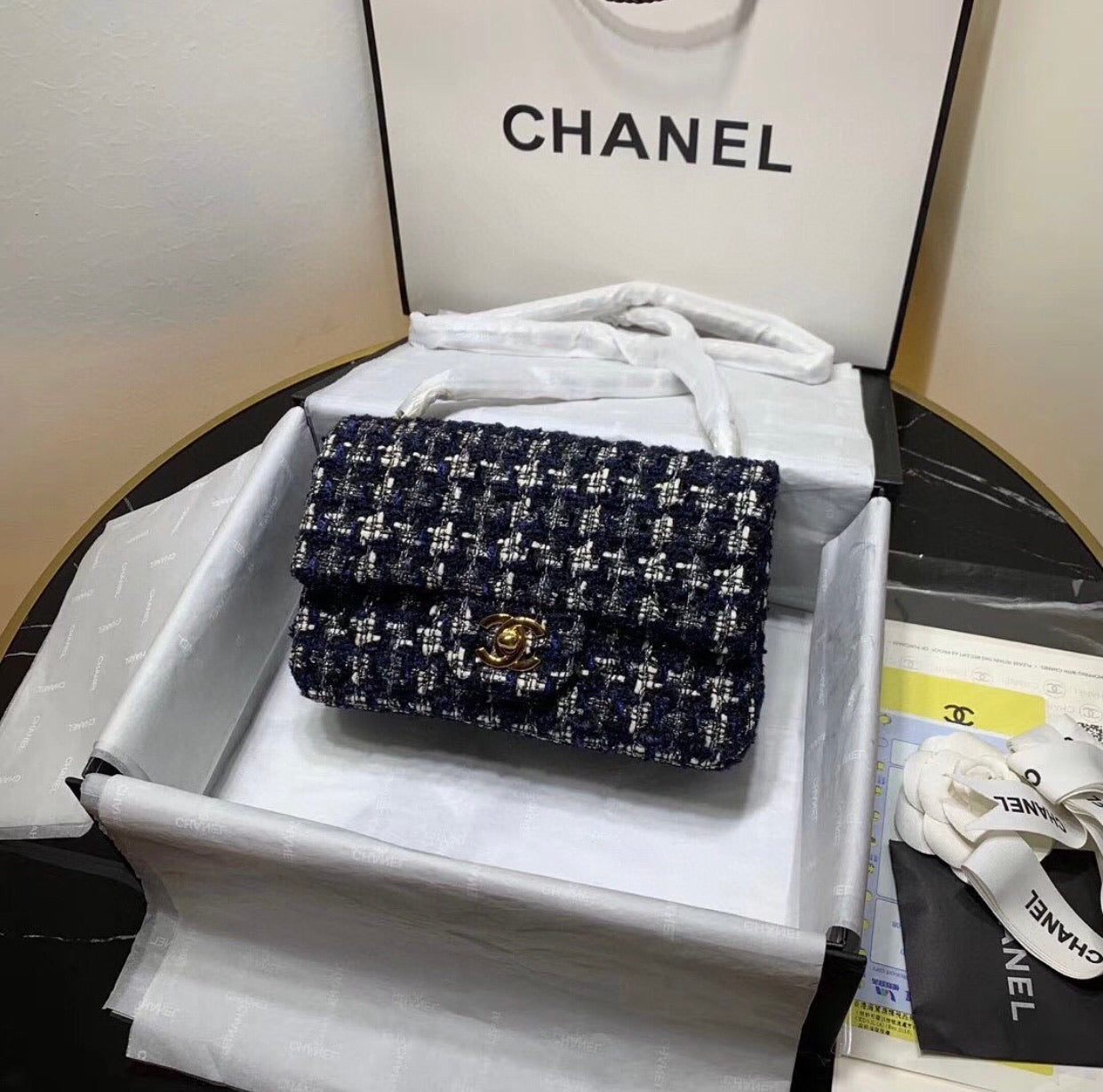 TOP CHANEL Classic Flab Bag Tweed Mini 20cm - Black & GHW