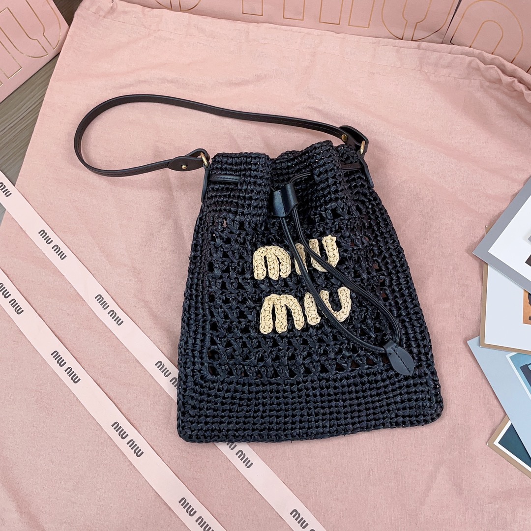 TOP Miu Miu Summer Tote Woven Bag 20x23cm - 3 Colour