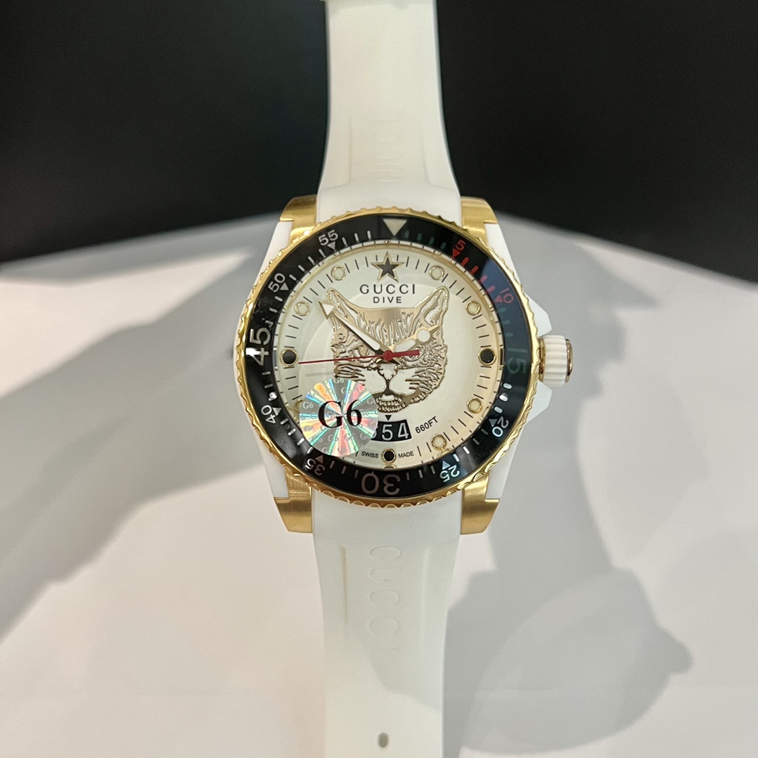 TOP GUCCI Watch with Cat Pattern 40mm - White