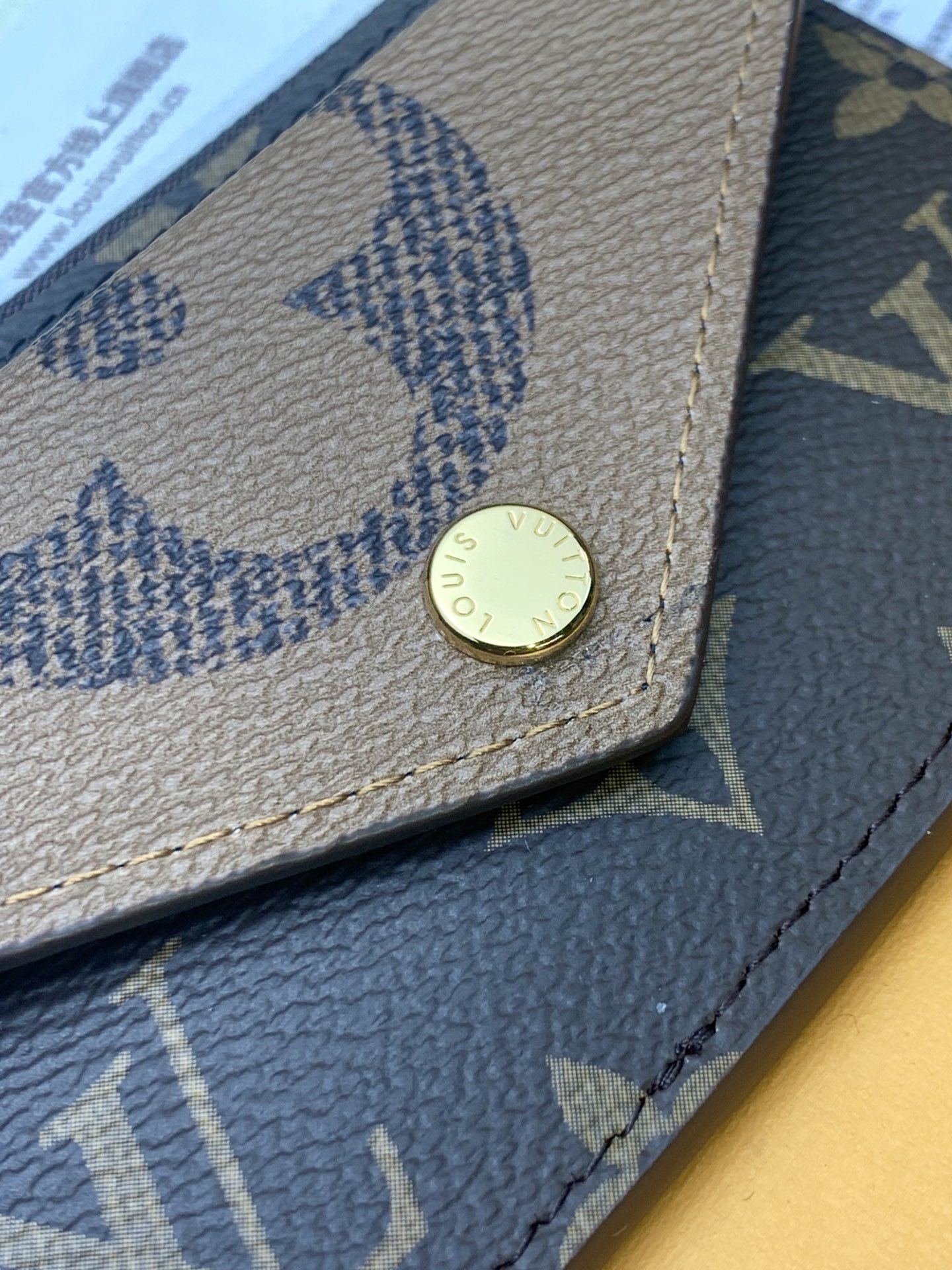 TOP Louis Vuitton LV Recto Verso Card Holder Monogram 13x2.5x9.5cm - Khaki/Brown