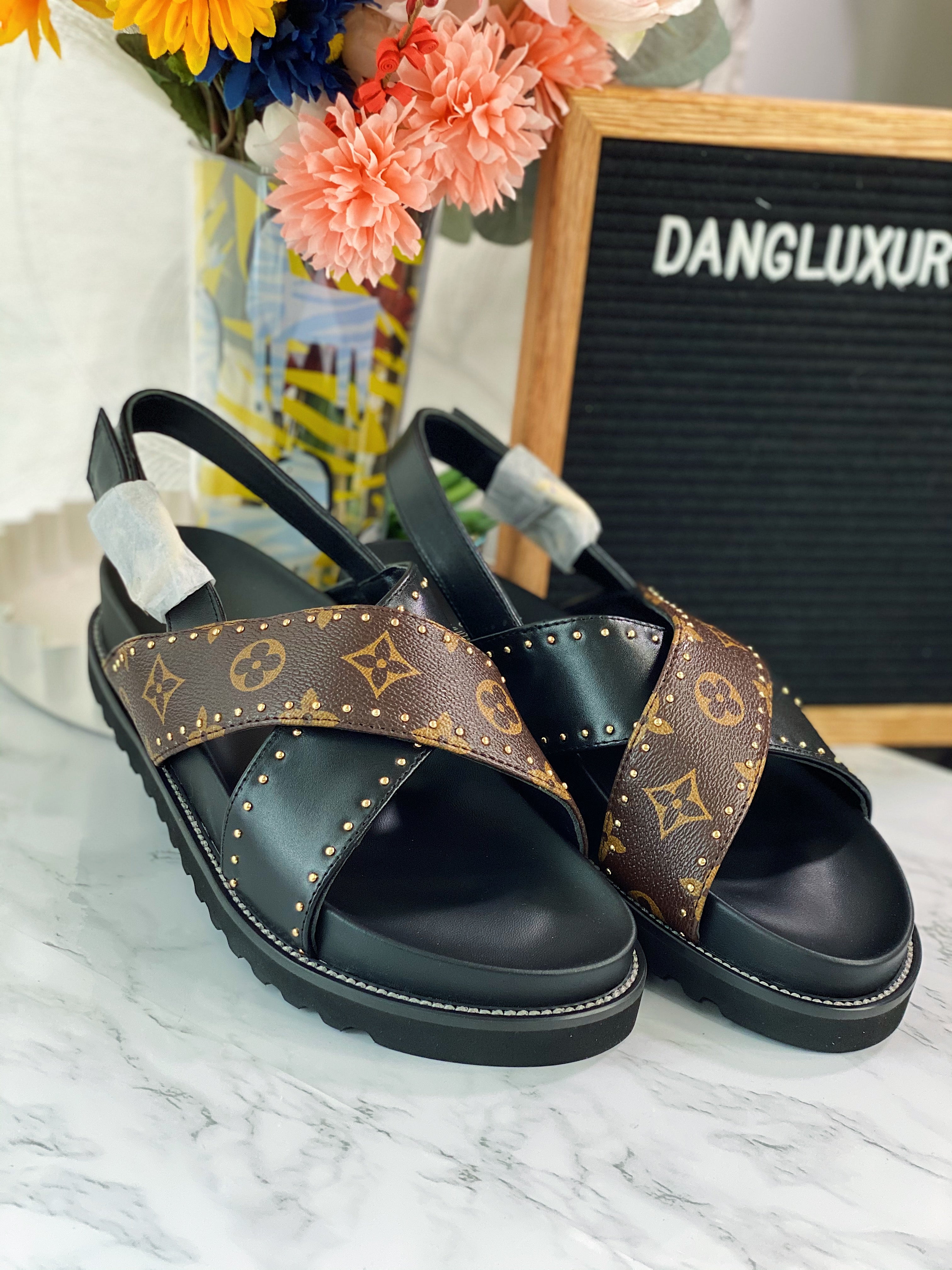 TOP Louis Vuitton LV Paseo Flat Comfort Sandals