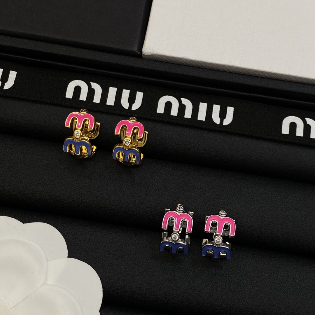 TOP Miu Miu Earring-2 Colors