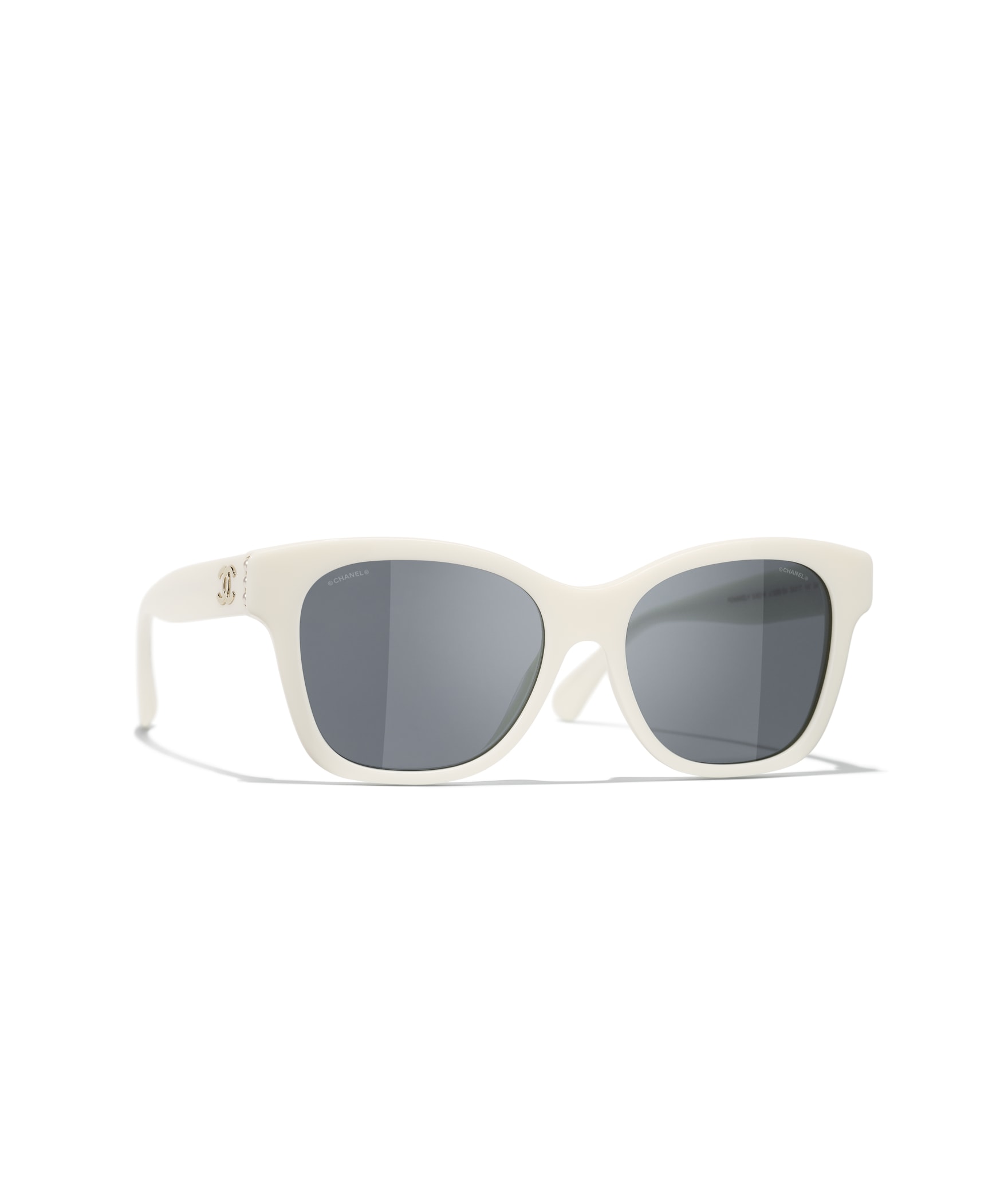 CHANEL Square Sunglasses A71494X08221S