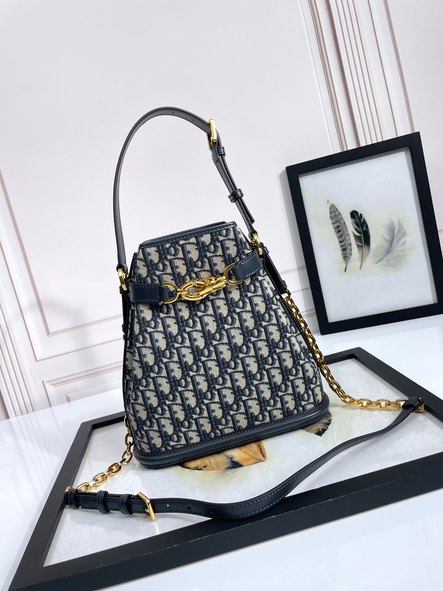 TOP Christian Dior C'est Dior Handbag 24*25.5*10cm - Navy Blue