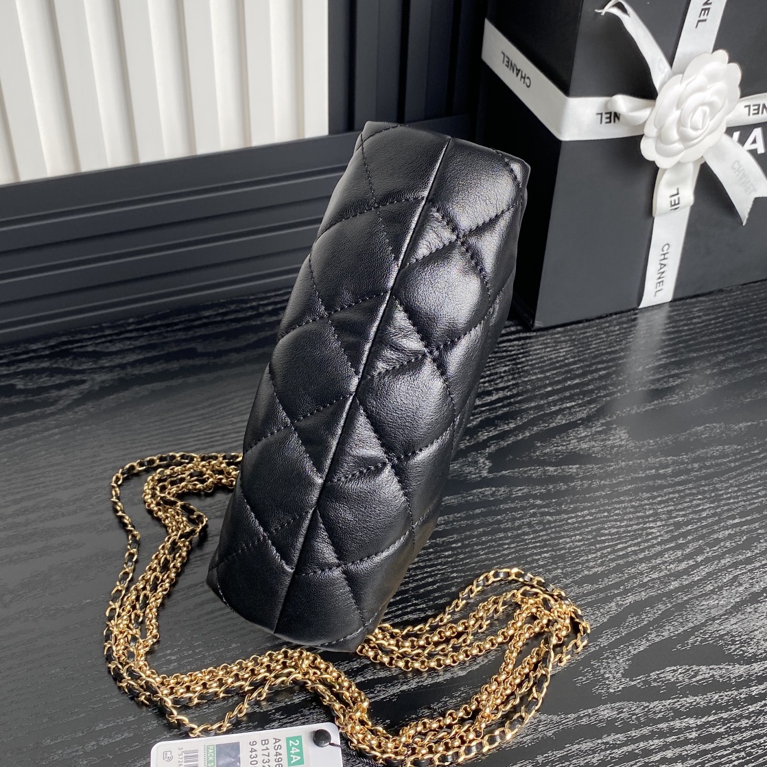 TOP CHANEL Tassel Chain Bag 21.5×20×7cm - Black