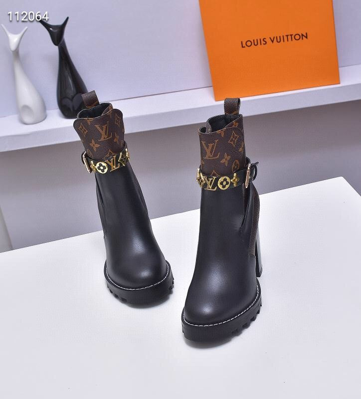 TOP Louis Vuitton LV £V Ankle Boots Monogram Metal Charm - Black