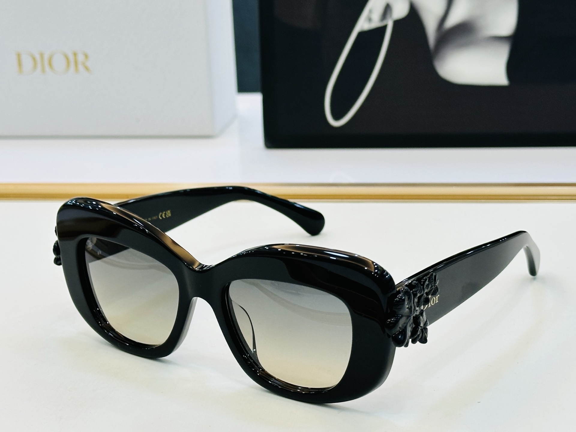 TOP Christian Dior Sunglasses - 6 Colors