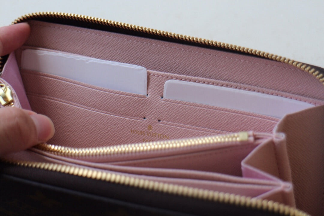 TOP Louis Vuitton LV LV Zippy Wallet Monogram - Pink
