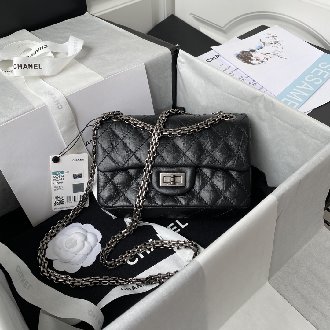 TOP CHANEL 2.55 Reissue Bag Small 20cm - Black