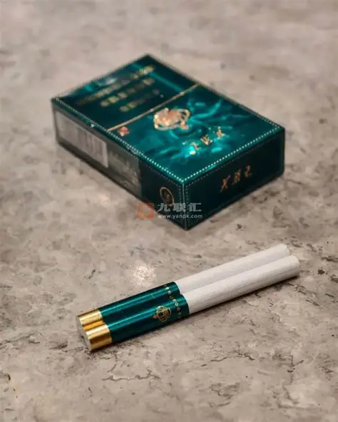芙蓉王（绽放）｜俗称：芙蓉王加特林烤烟型，84mm 常规粗支，20 支 / 包
理化：焦油 8mg，烟碱 0.8mg，一氧化碳 8mgRM480.00oknoni芙蓉王（绽放）｜俗称：芙蓉王加特林 - oknoni