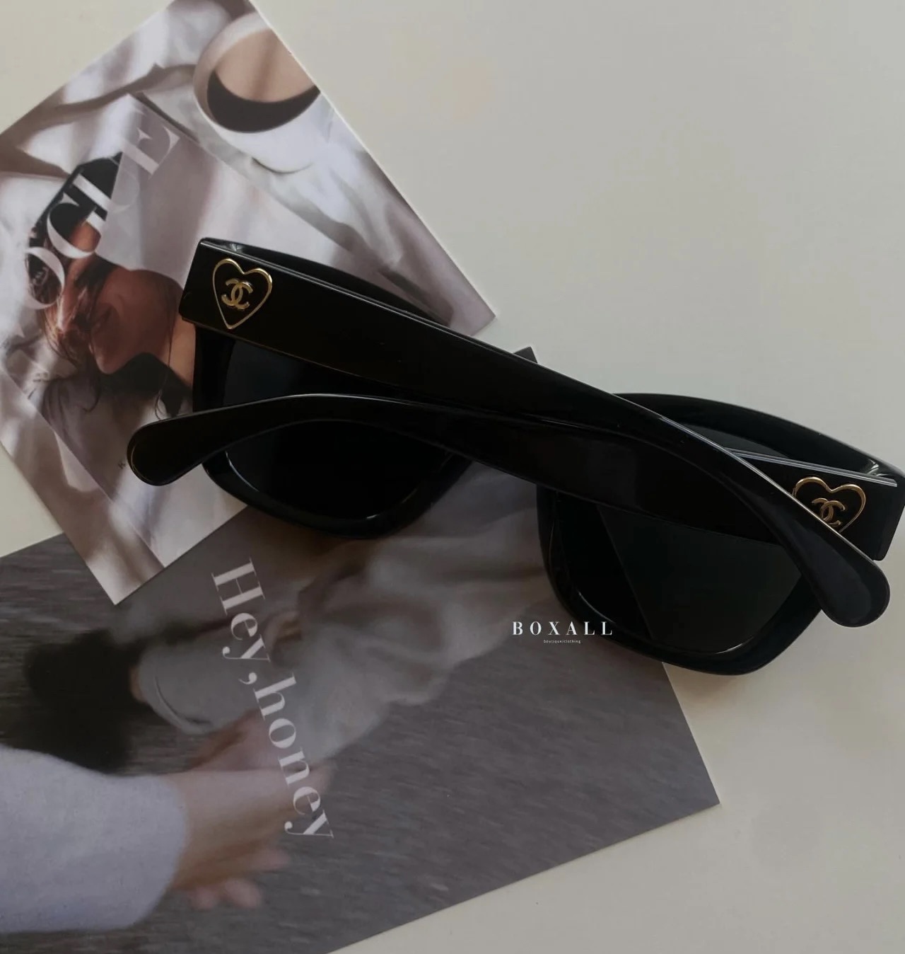 TOP CHANEL  Glasses - Black