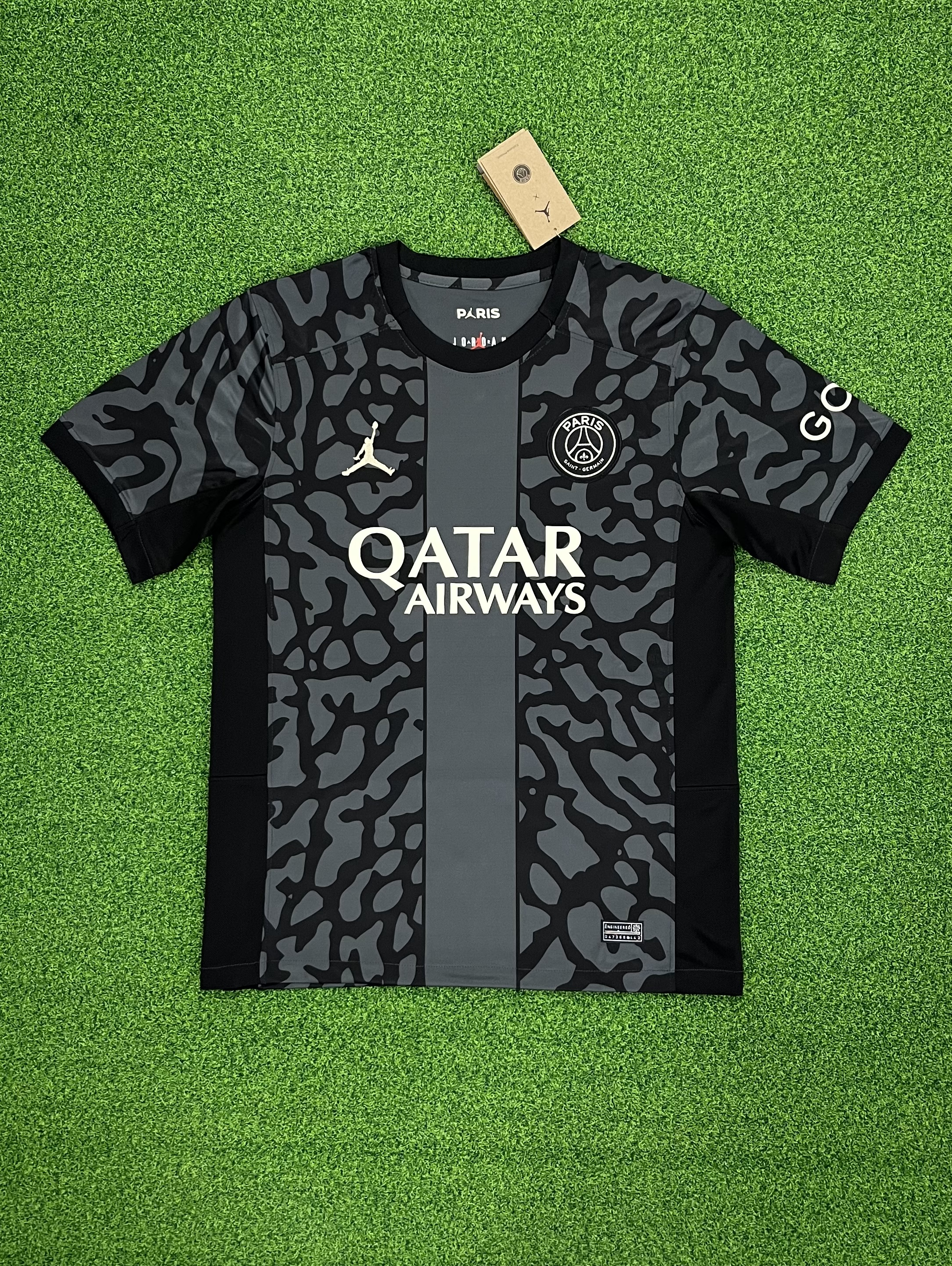 2425 Paris Saint-Germain Third Kit Away  jersey.Player embroidery version