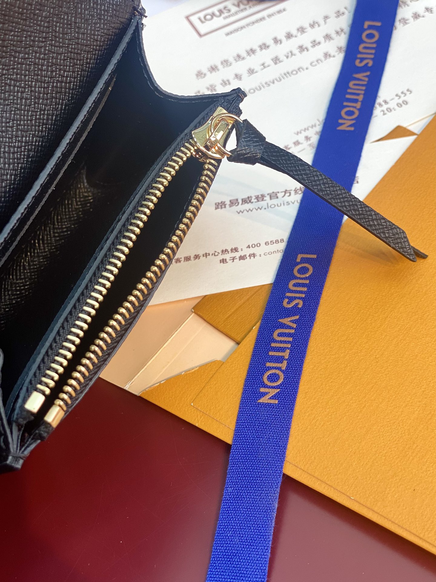 TOP Louis Vuitton LV Rosalie Coin Purse Monogram Reverse Canvas 11x8x2.5cm - Khaki/Brown