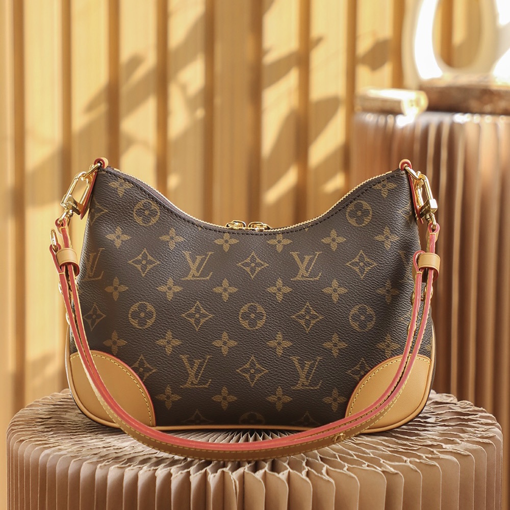 Louis Vuitton Boulogne Bag (Replica)