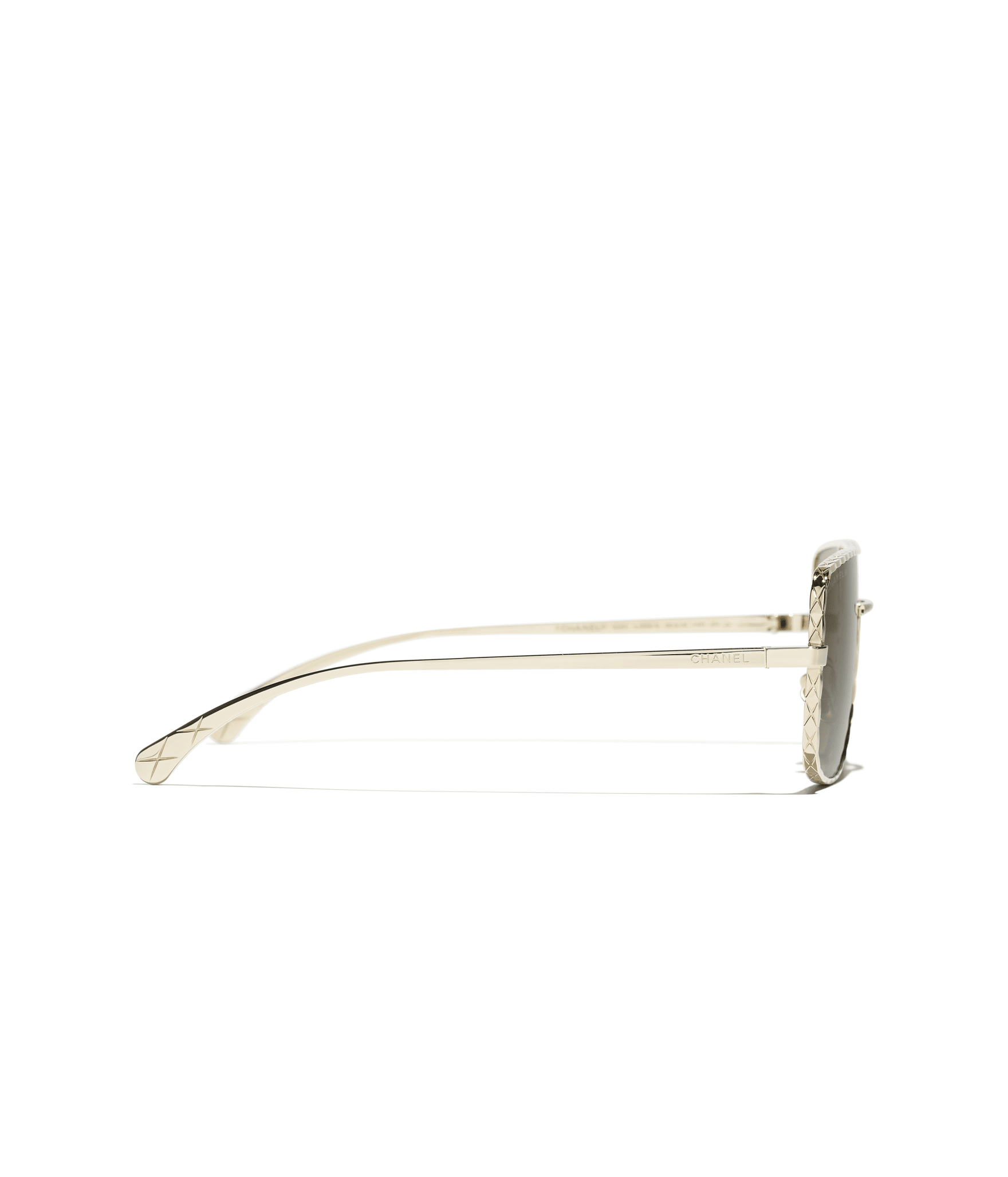 CHANEL Pilot Sunglasses A71756X01060L