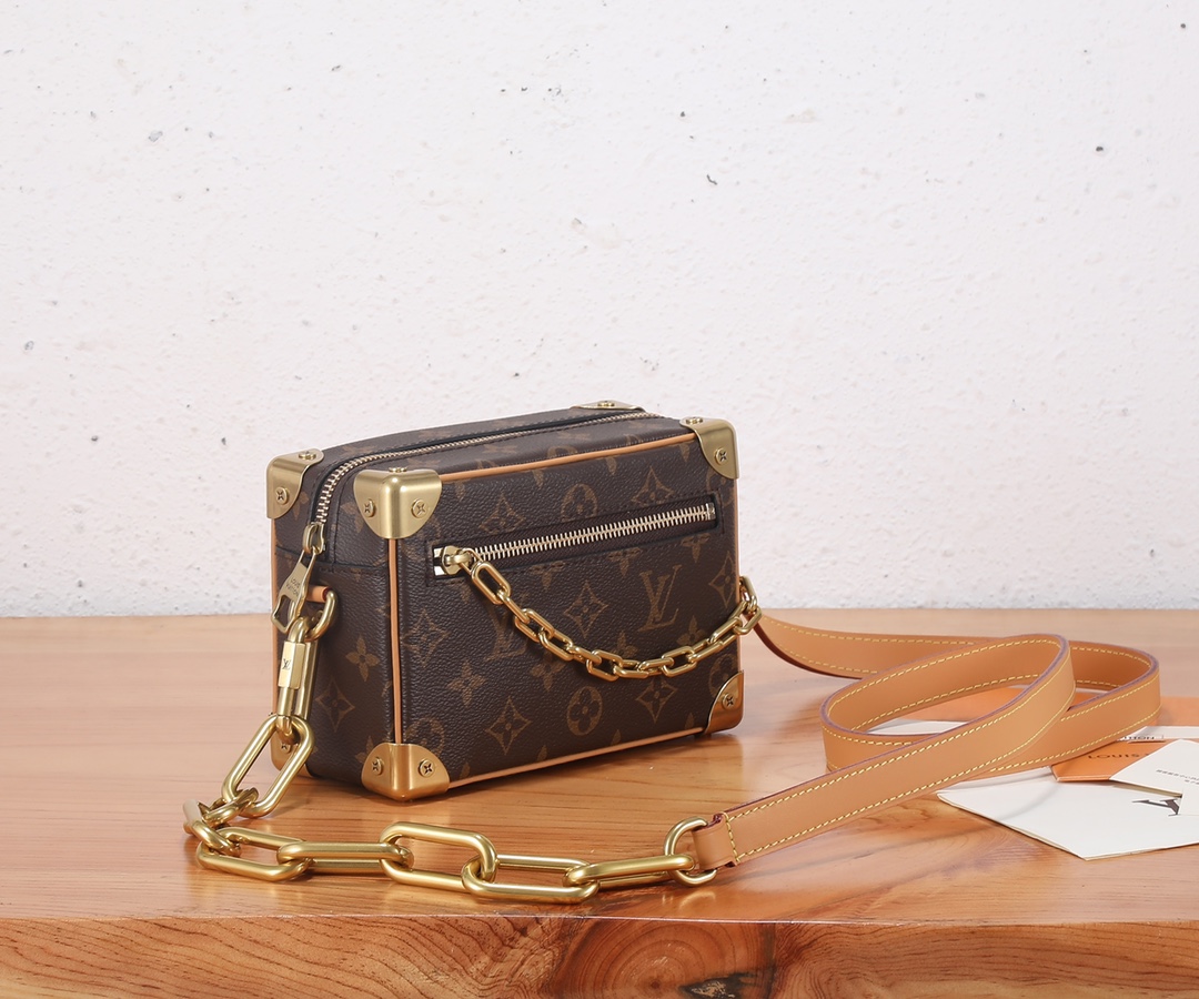 TOP Louis Vuitton LV MINI SOFT TRUNK Chain Bag 18.5 x 13 x 8 cm-Brown