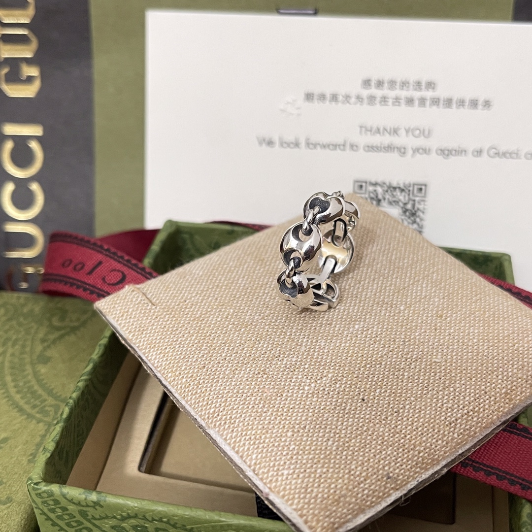 TOP GUCCI Pig Nose Ring - Silver