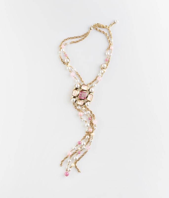 TOP CHANEL Pearl Dounble C Necklaces