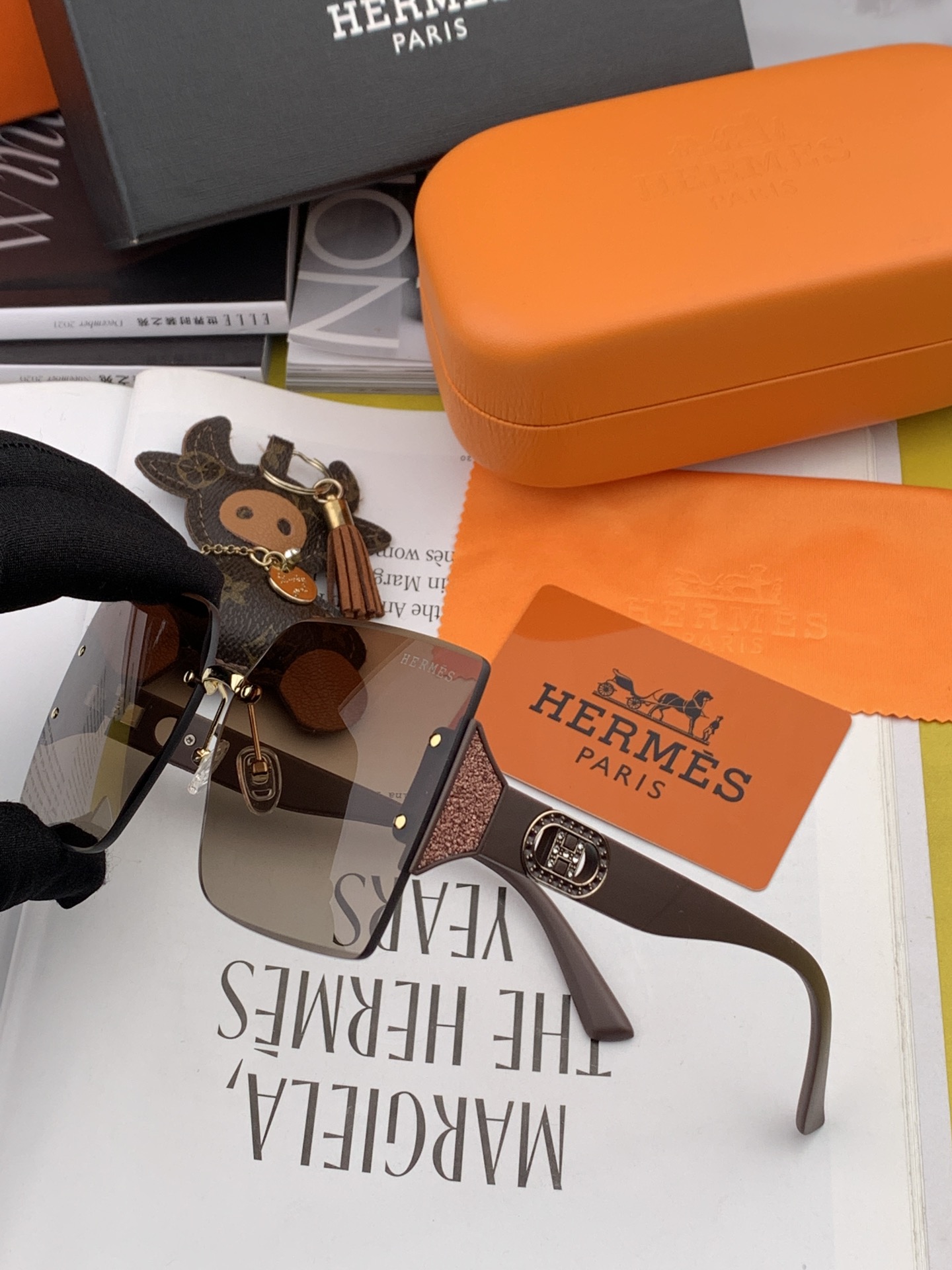 TOP HERMES UV Protection Classic Square Frame Design Sunglasses- 4 Colour