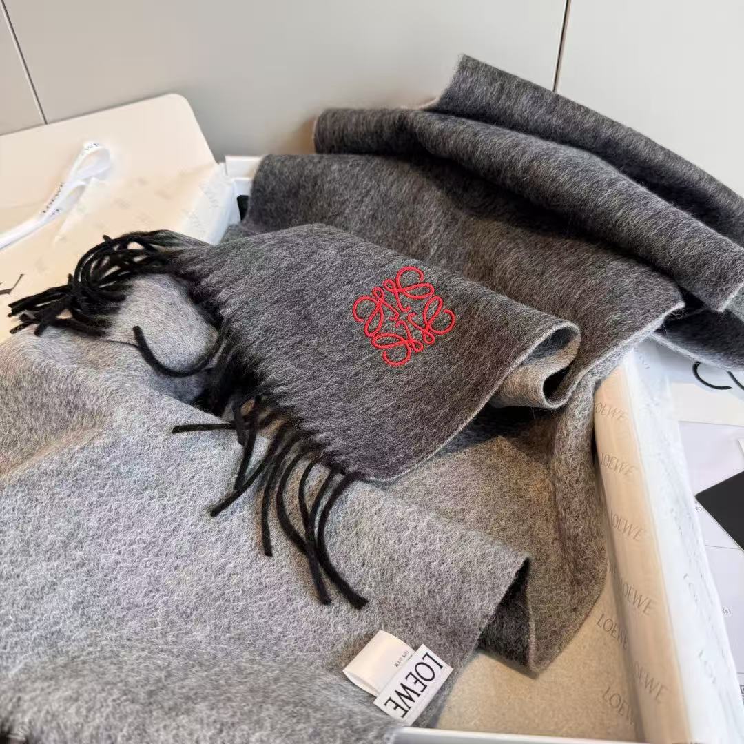 Loewe Cashmere scarf (Replica)