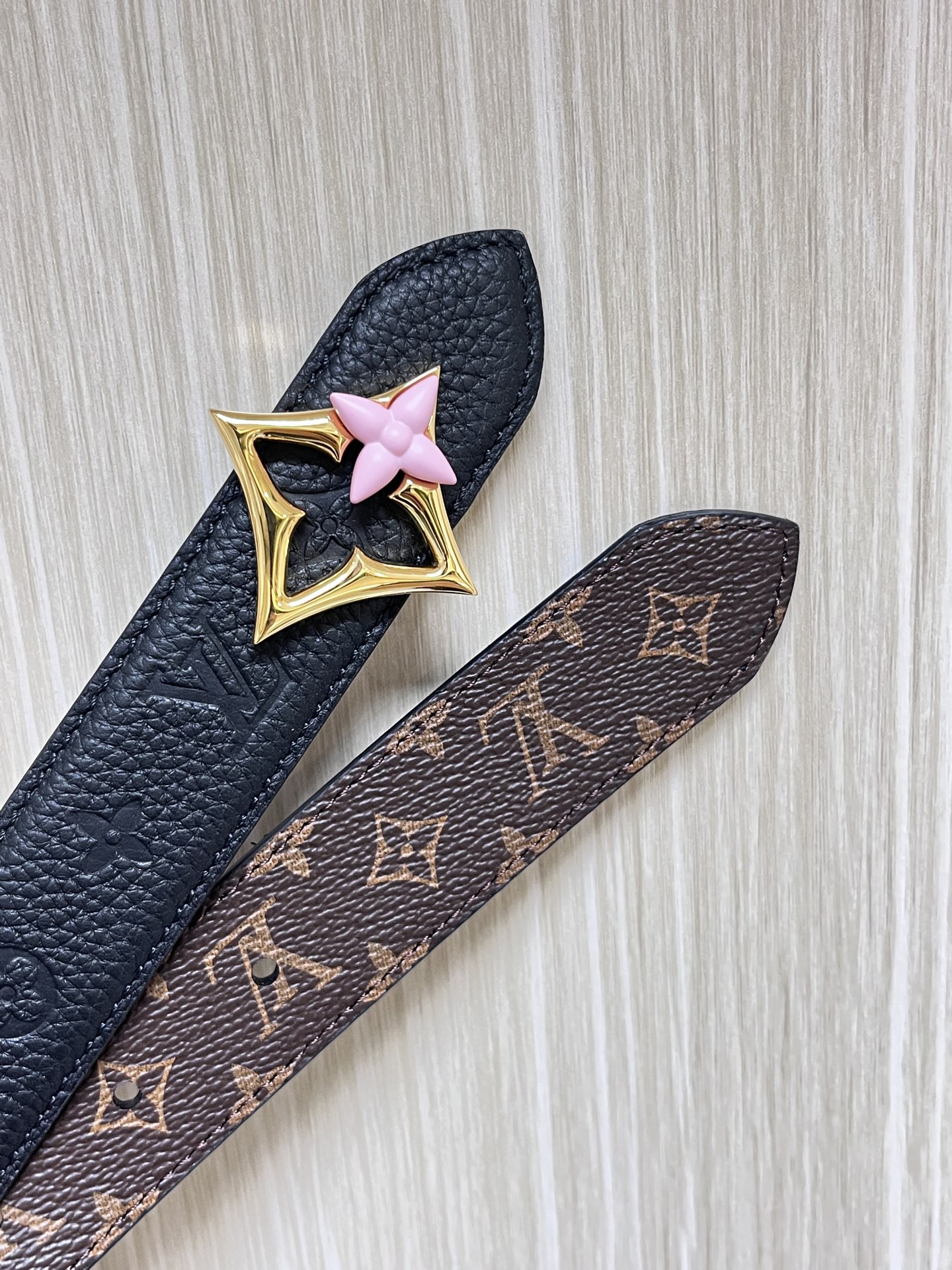 TOP Louis Vuitton LV Monogram Belt 3.0CM - 4 Colors
