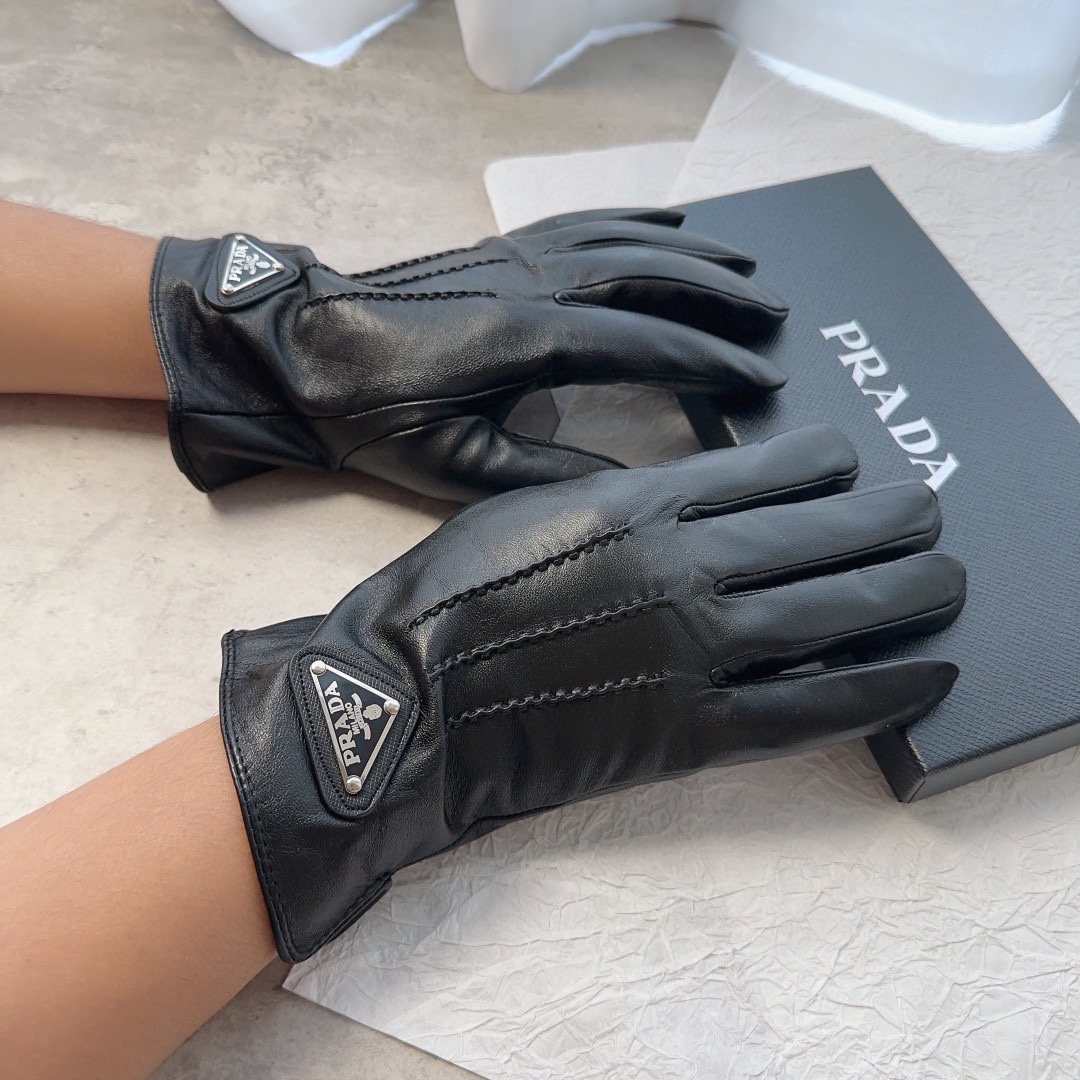 TOP PRADA Men's New Sheepskin Gloves - Black