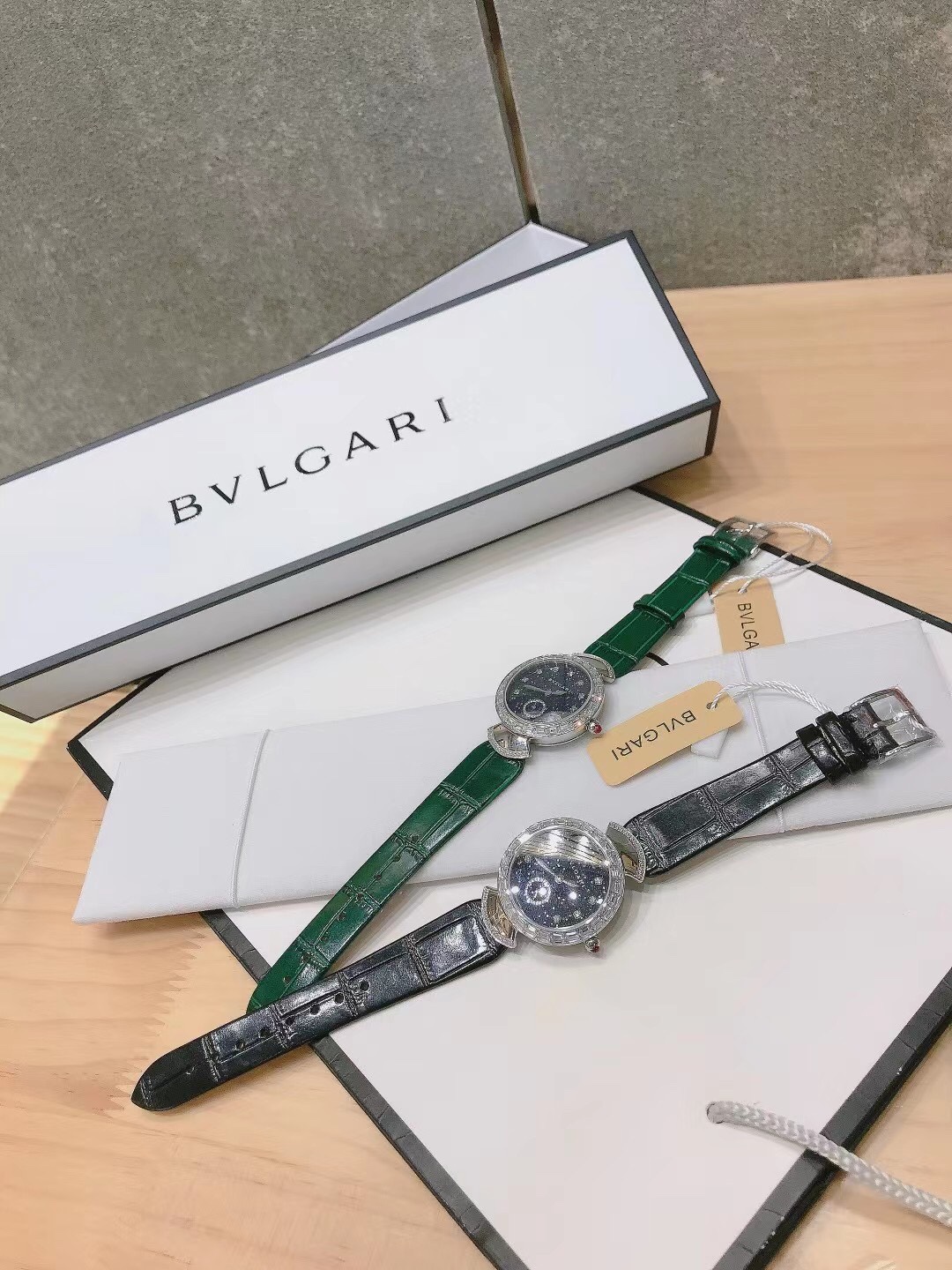Top BVLGARI DIVAS'DREAM Watches with Diamond - 2 Color