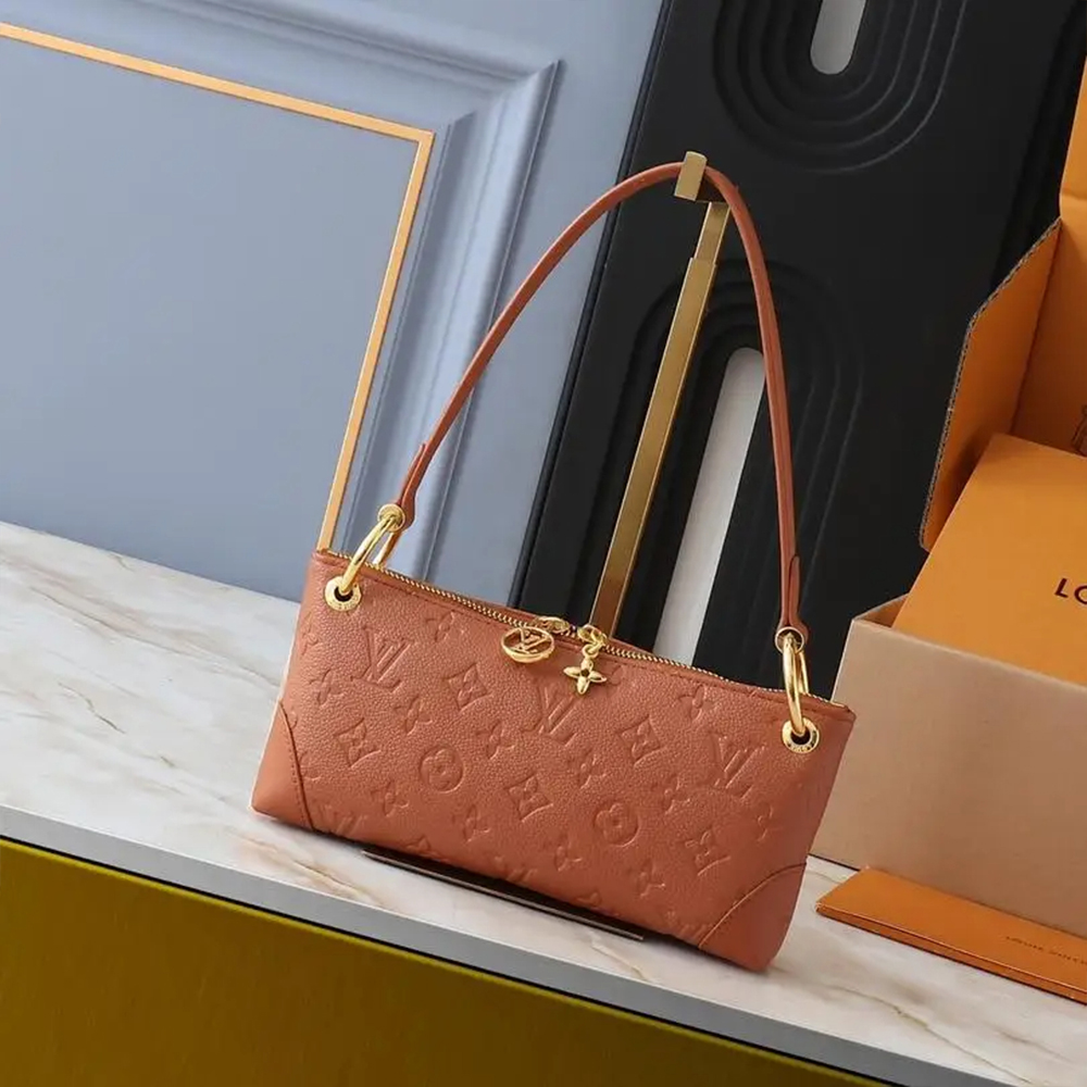 Louis Vuitton LV Pochette Sevres Shoulder Crossbody Bag M12174 (Replica)