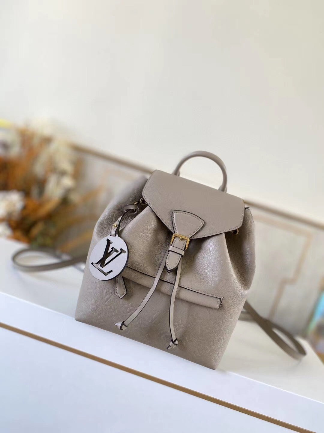 TOP Louis Vuitton LV Montsouris Backpack Empreinte 27.5x33x14cm - Turtle Dove