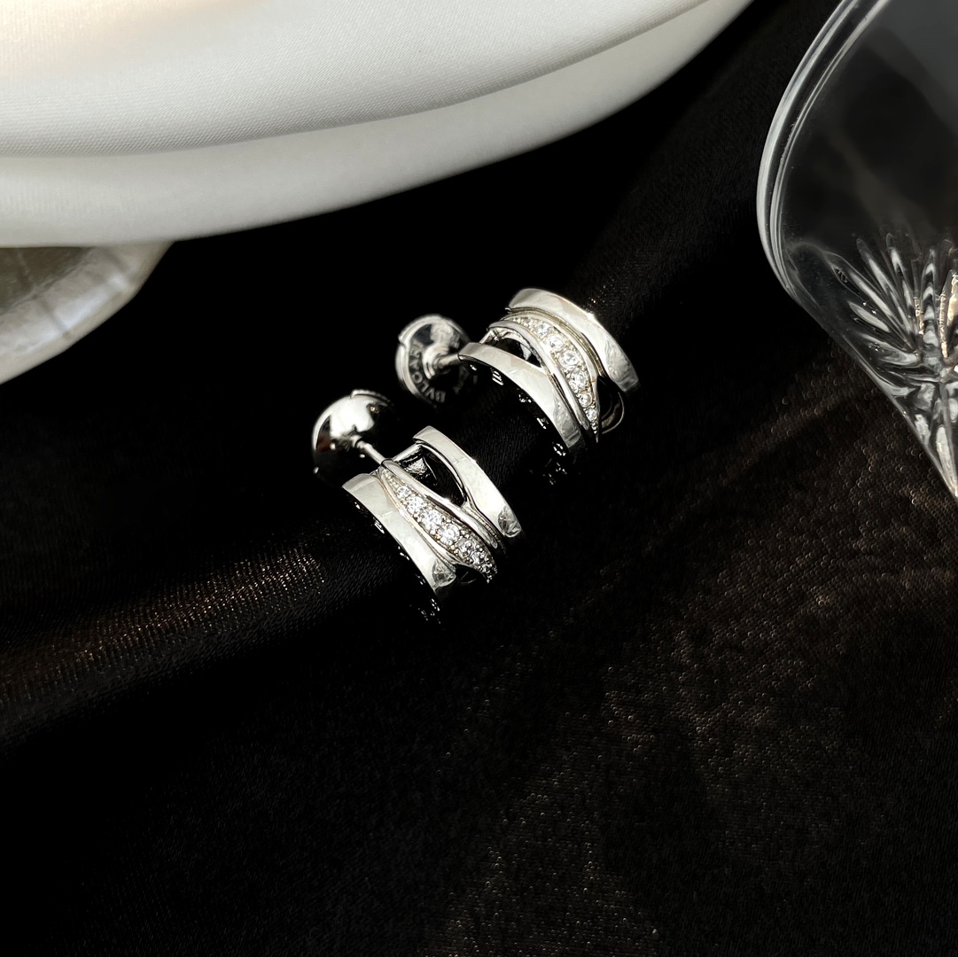 TOP BVLGARI Earrings - 2 Color