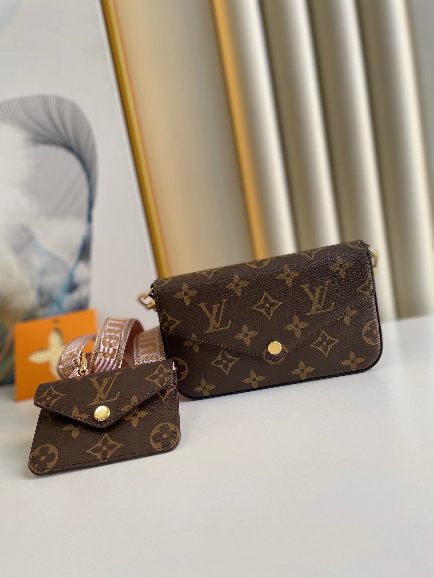 TOP Louis Vuitton LV Felicie Strap & Go Monogram 17×10×4cm - PINK/Green
