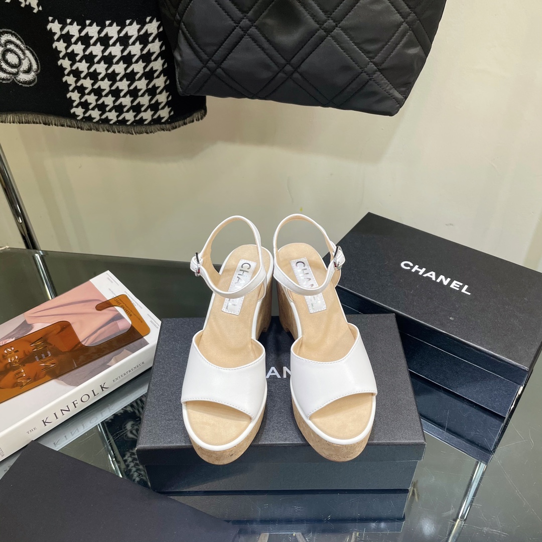 TOP CHANEL Wedge Sandals - 4 Color