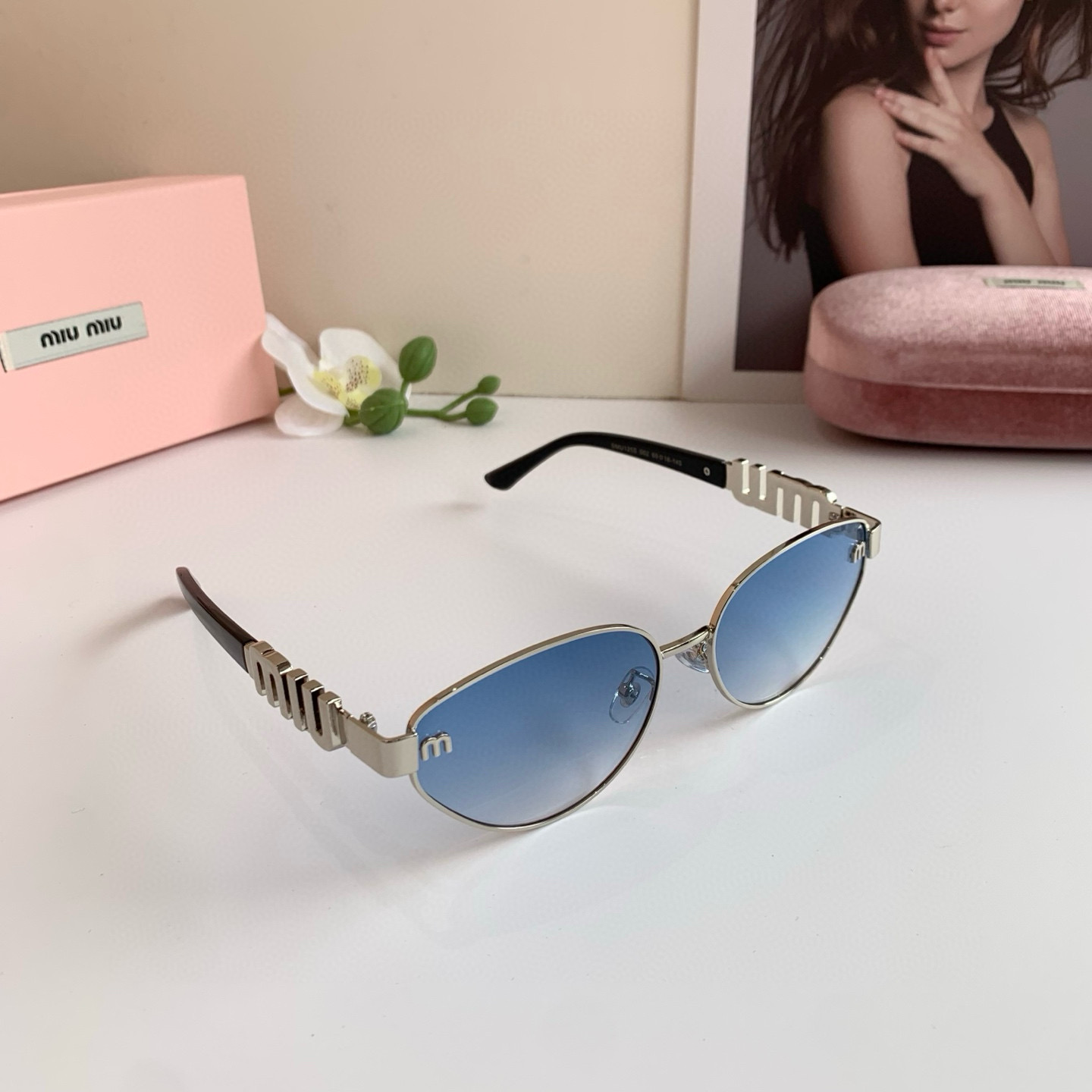 TOP Miu Miu Sunglasses - 2 Colors