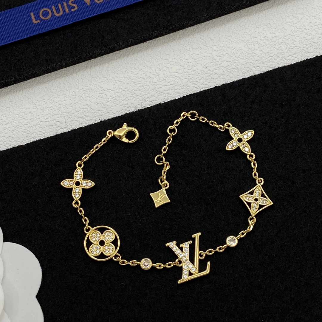 TOP Louis Vuitton LV Bracelet - 2 Color