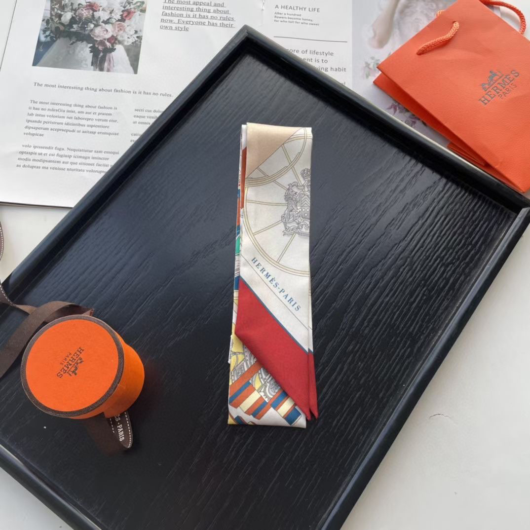 TOP HERMES Twilly Springs Springs Twilly 86 x 5 cm - Four Colours