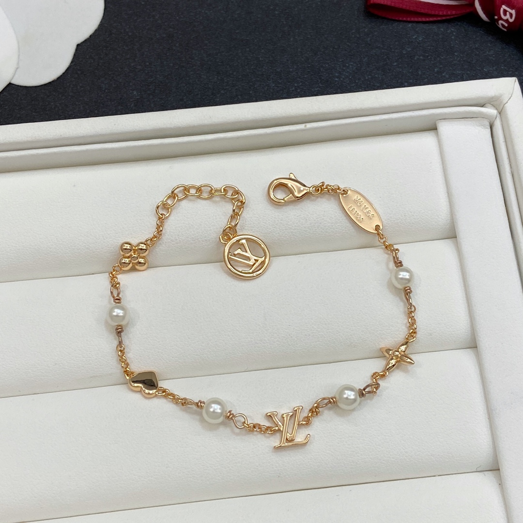 TOP Louis Vuitton LV Bracelet - 3 Colour