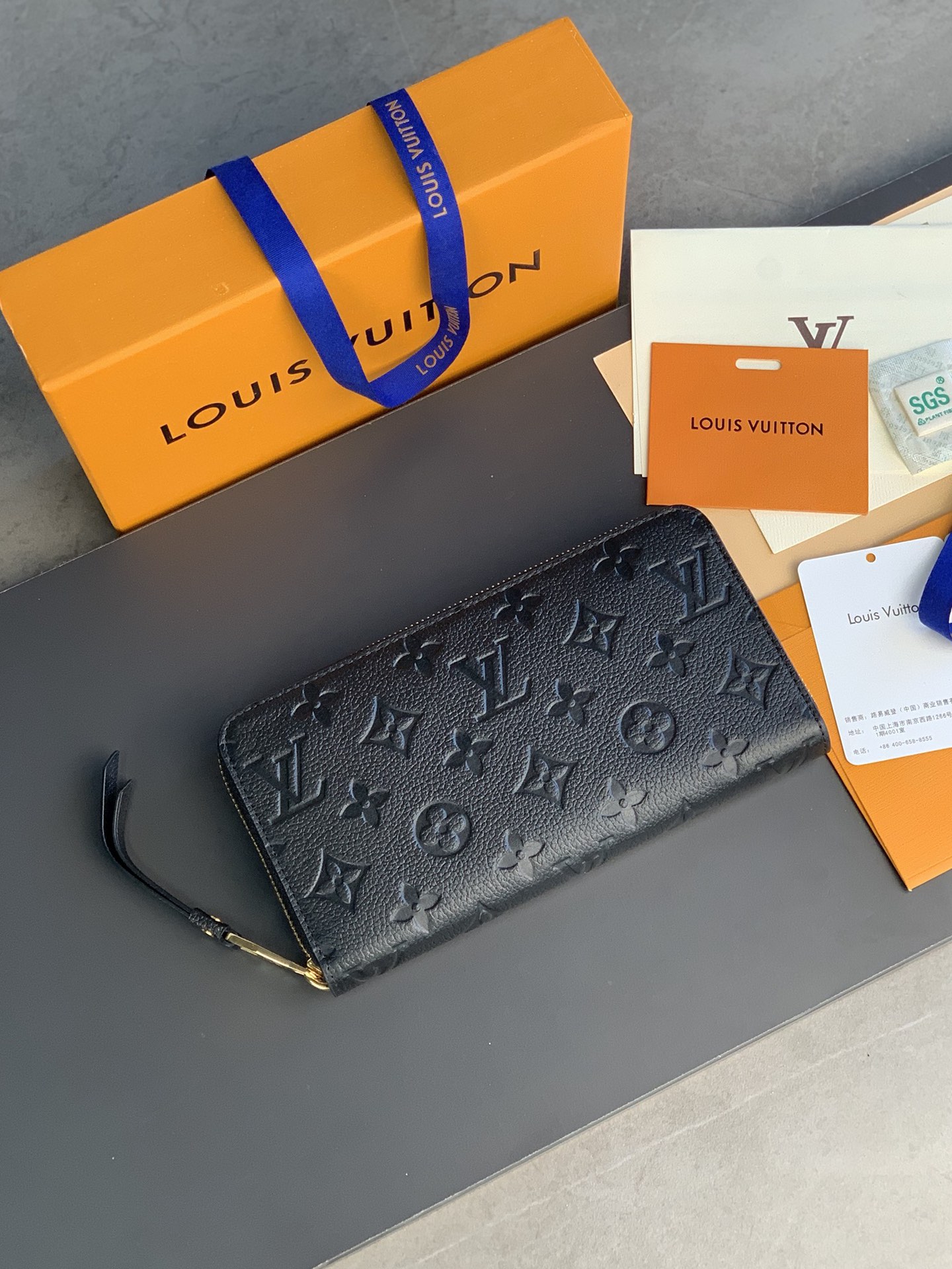 TOP Louis Vuitton LV Wallet Empreinte  - BLACK