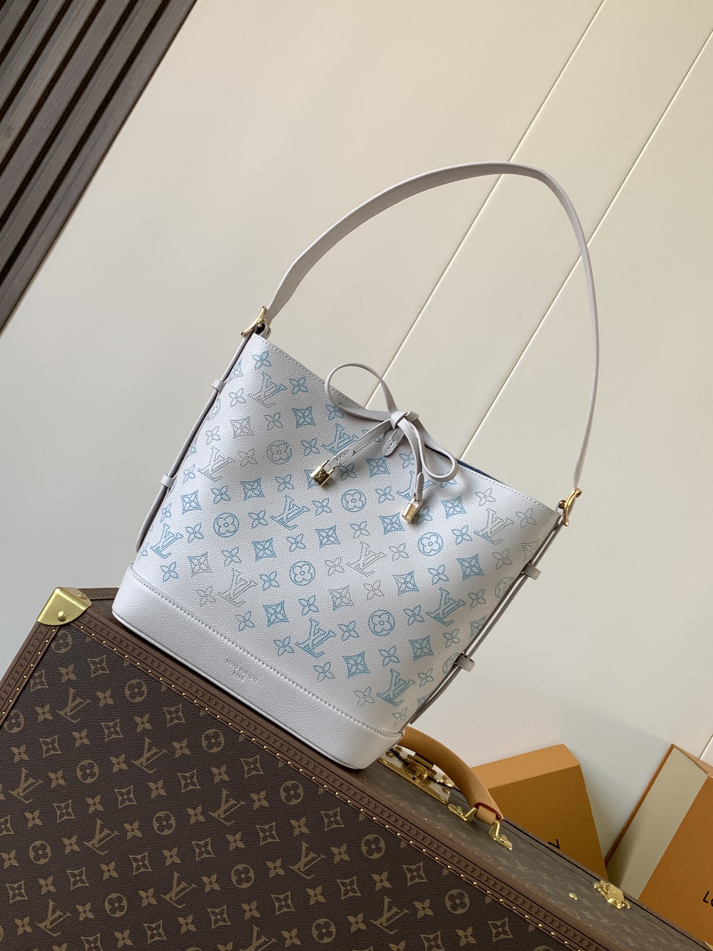 TOP Louis Vuitton LV Flore Handbag 27*10*28cm - 3 Colour