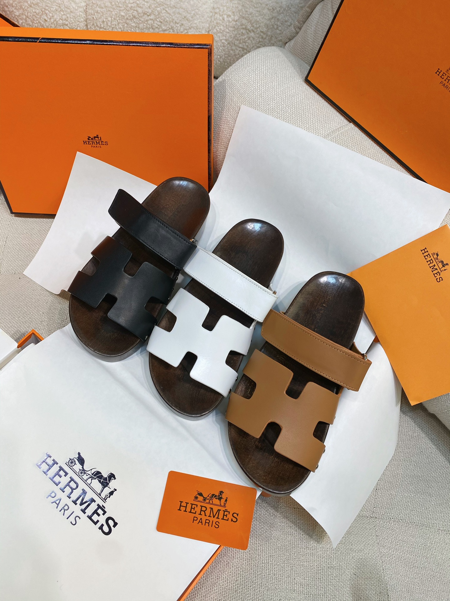 TOP HERMES Sandals With Wooden Soles - 3 Colour