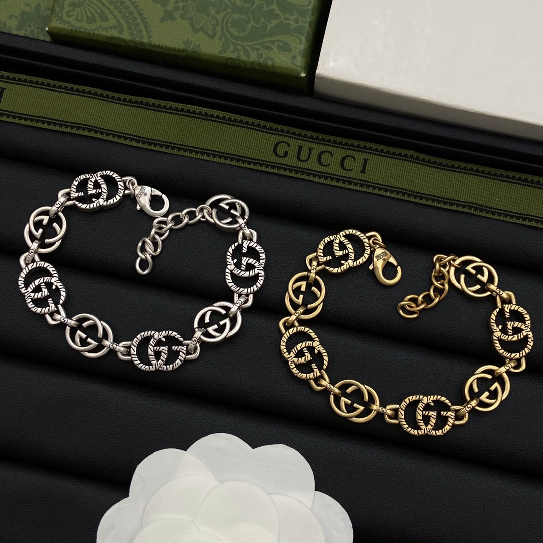 TOP GUCCI GG Bracelet - 2 Colors