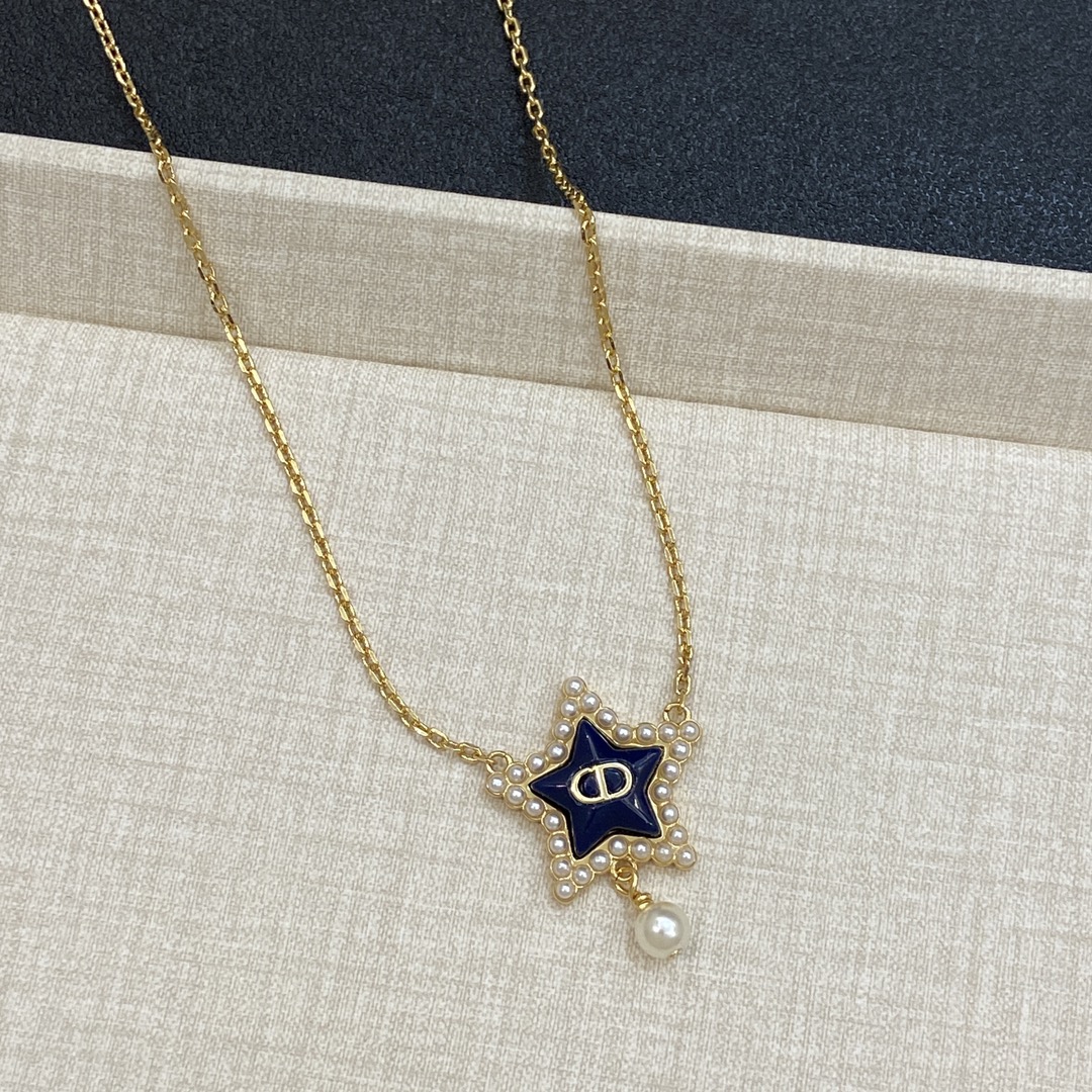 TOP Christian Dior Five-Pointed Star Necklace - 2 Colour