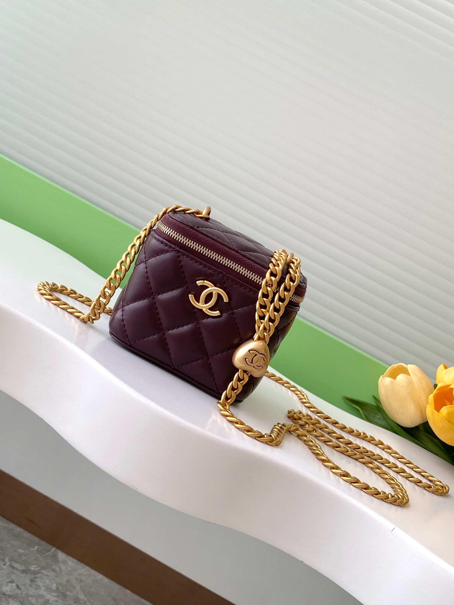 TOP CHANEL Vanity Case Lambskin with Heart Shape Adjustable Buckle 8.5x11x7cm/9.5x18x8cm - 6 Color