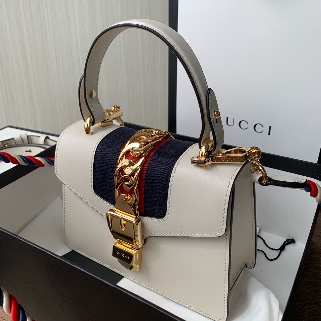 TOP GUCCI G*G Sylvie Leather Bag - White